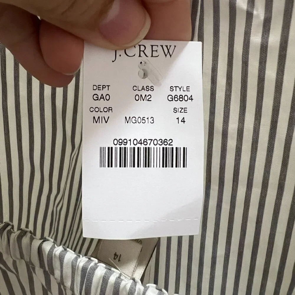J Crew Ruffled sleeveless Grey white striped Flutter Camisole Top 14